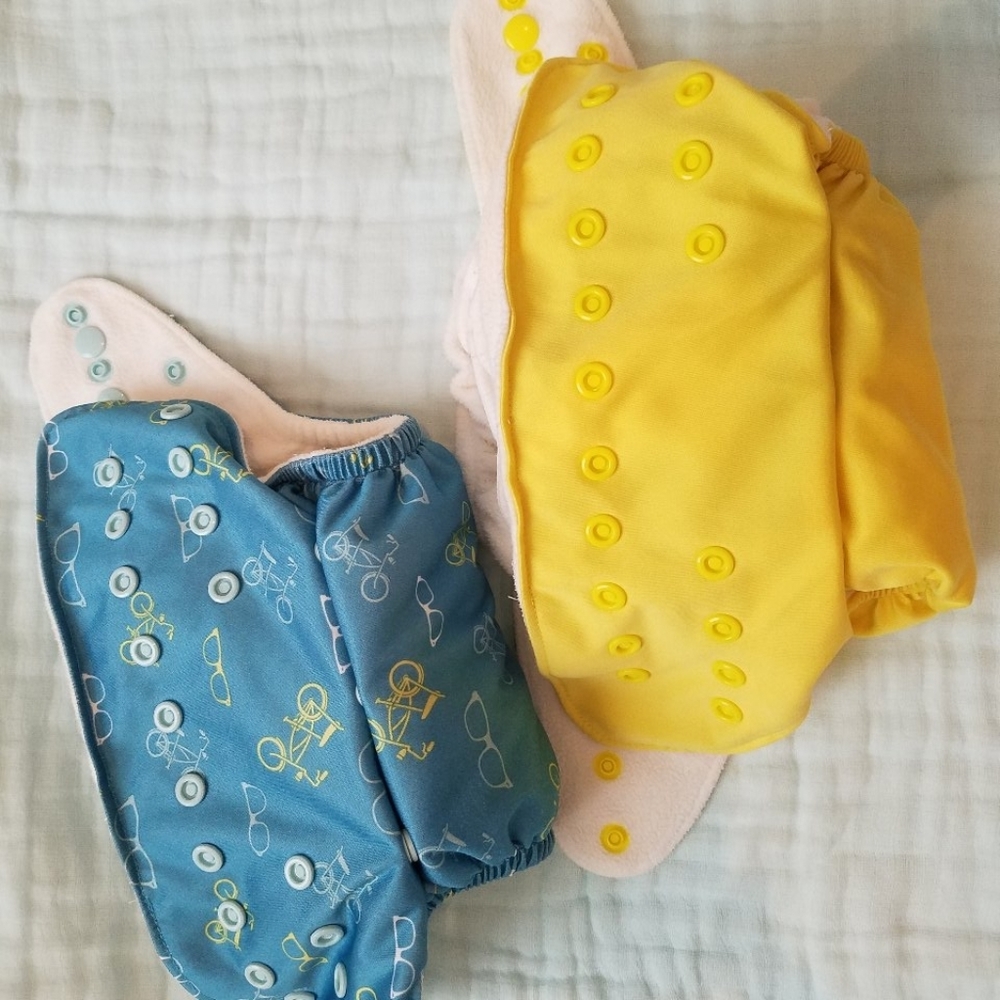 Lil Helper cloth diapers